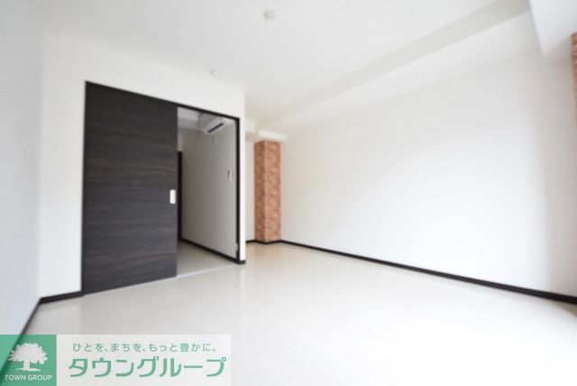 居室・リビング　お問合せはタウンハウジングまで！※現地待合わせ相談可能
