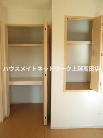 収納　クローゼット