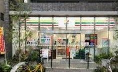 コンビニ　セブンイレブン板橋3丁目南店（コンビニ）まで220m