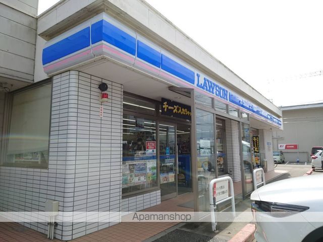 コンビニ　ローソン氷見比美町店（コンビニ）まで618m