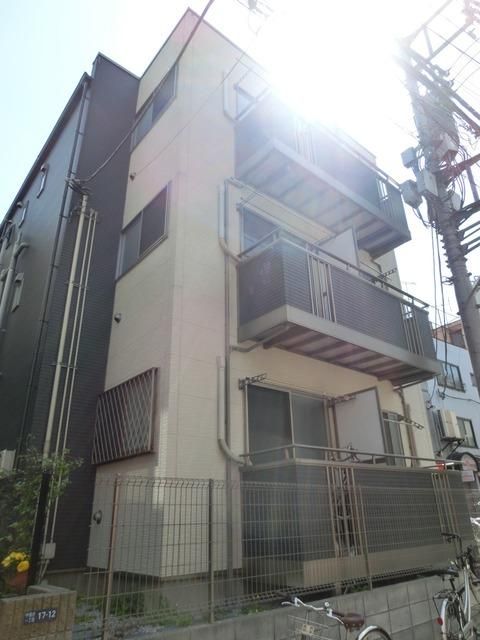 建物外観　２０１０年築の築浅マンション