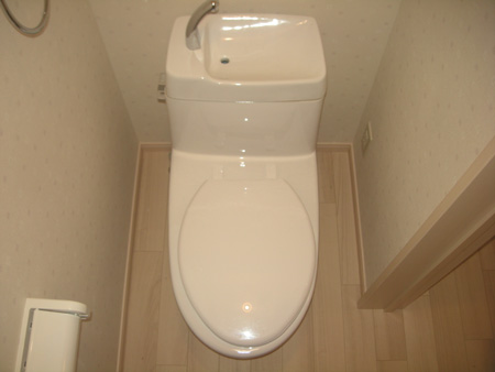 トイレ　シンプルで使いやすいトイレです