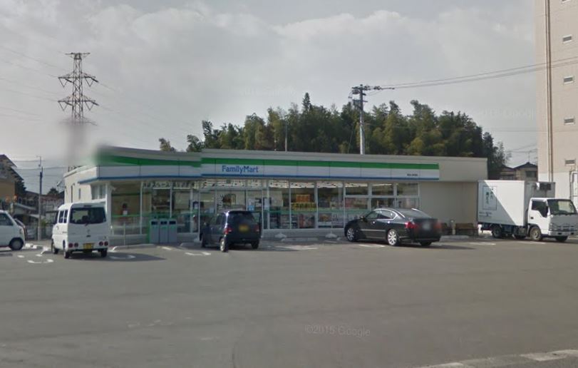 コンビニ　ファミリーマート 筑前山家道店（コンビニ）まで589m