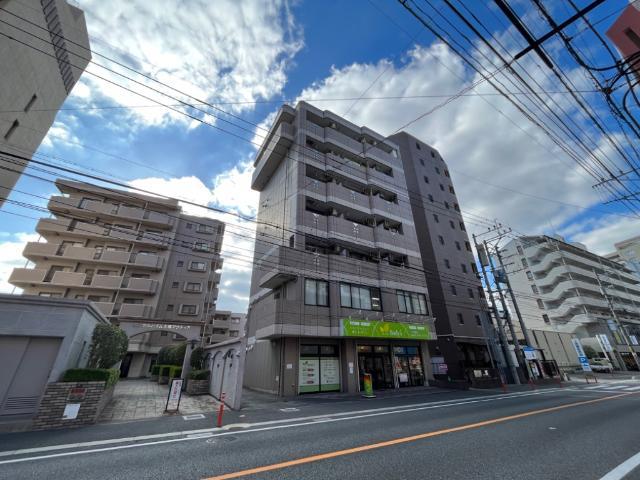 建物外観　外観写真（昼）