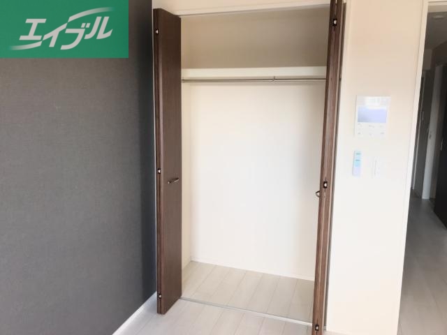 収納　クローゼット