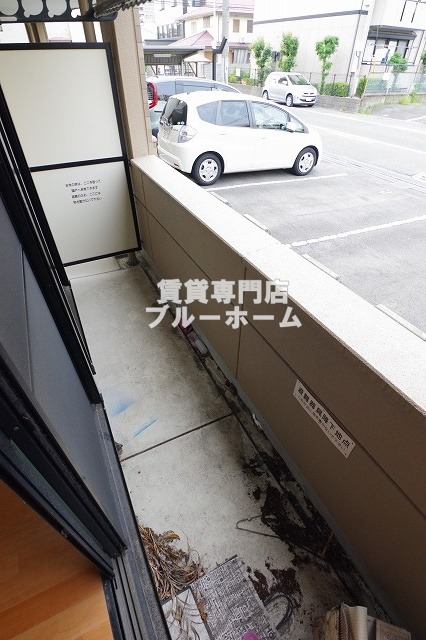 バルコニー　南東向きバルコニー！