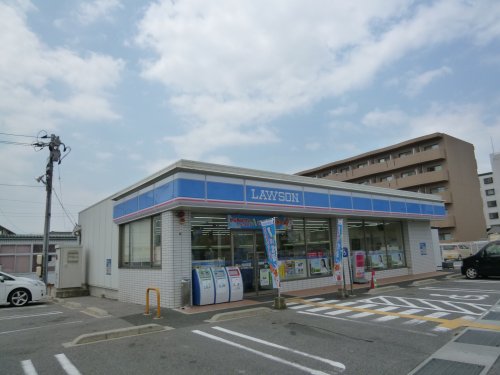 コンビニ　ローソン 米子西福原六丁目店（コンビニ）まで332m