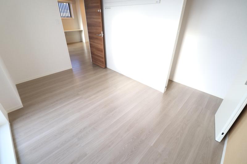 その他部屋・スペース　洋室5.7帖