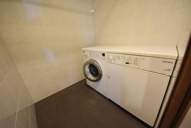 その他設備　洗濯室＆洗濯乾燥機