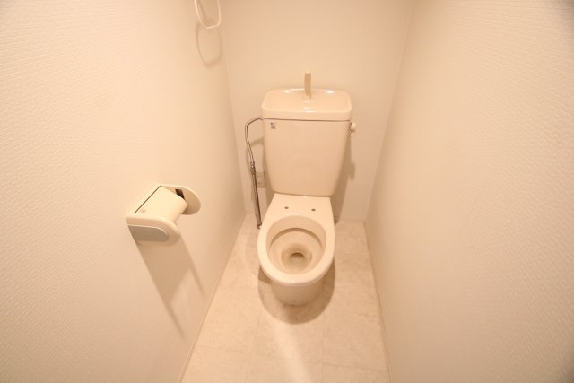 トイレ　別室の参考写真です。※現況優先