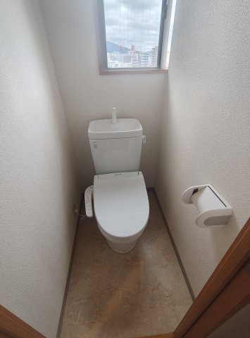 シャトー・ド・フェニックスのトイレ写真