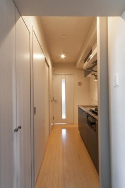 玄関　※写真は同タイプ住戸です。