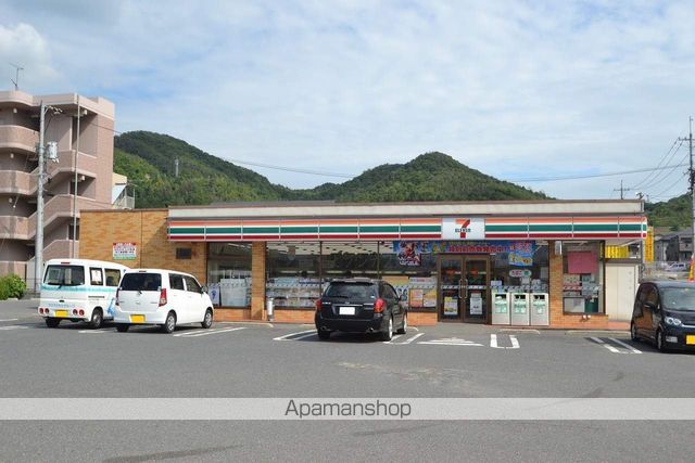 コンビニ　セブンイレブン（コンビニ）まで14m