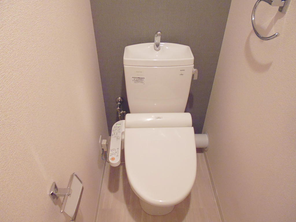 トイレ　ウォシュレット