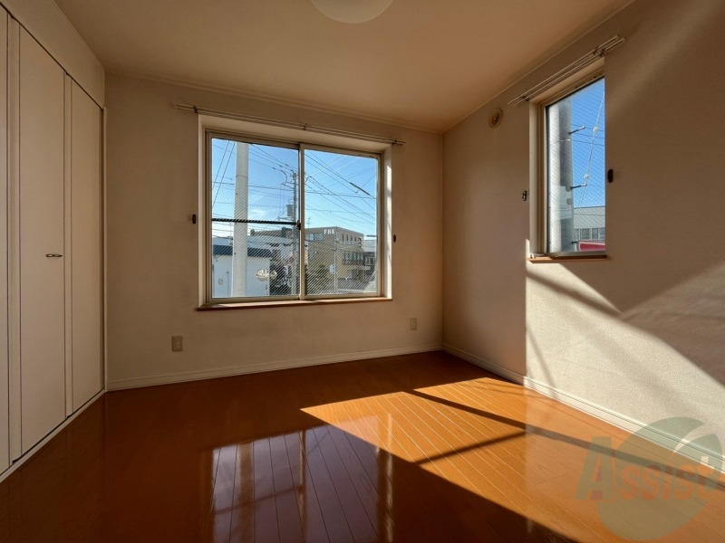 その他部屋・スペース　寝室は建具で仕切られているので、寝室の空間を作れますね！