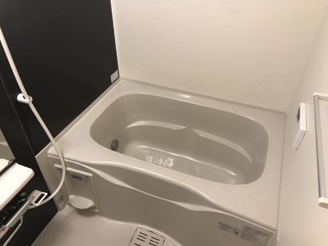 バス・シャワールーム　追焚き付バス（イメージ）