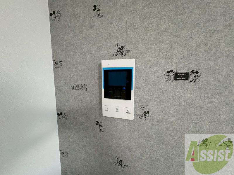 セキュリティ　インターホンです。オートロック付きで安心のマンションです。