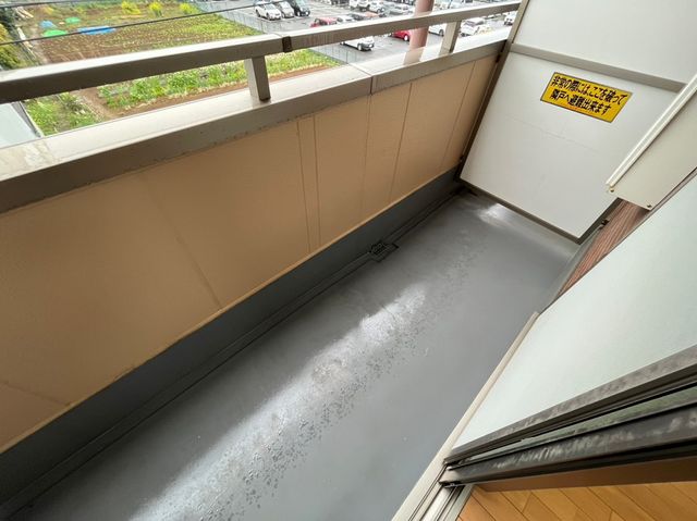 バルコニー　バルコニー