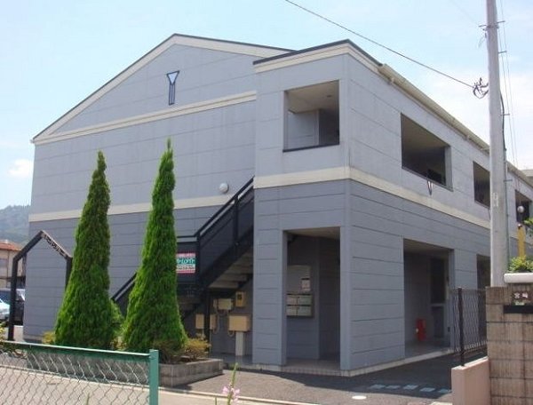 建物外観　駅徒歩10分圏内です。
