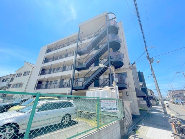 ＪＲ関西本線 東部市場前駅 徒歩9分 築38年