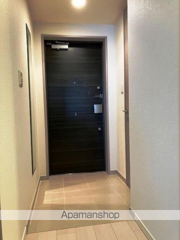 ウイズなんばの玄関写真