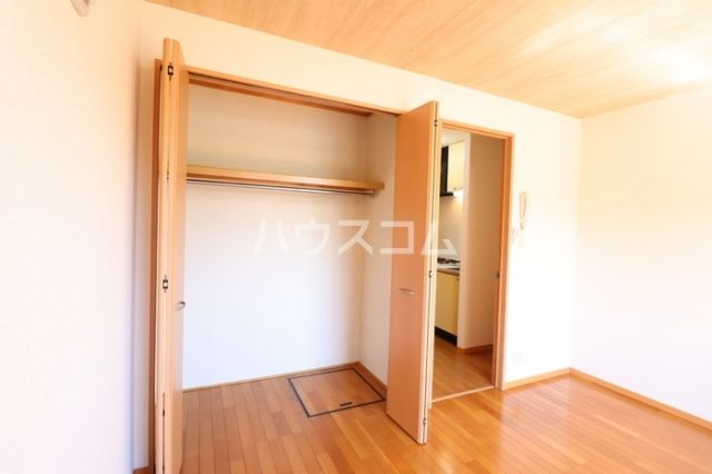 パークサイド松ヶ丘の内装写真