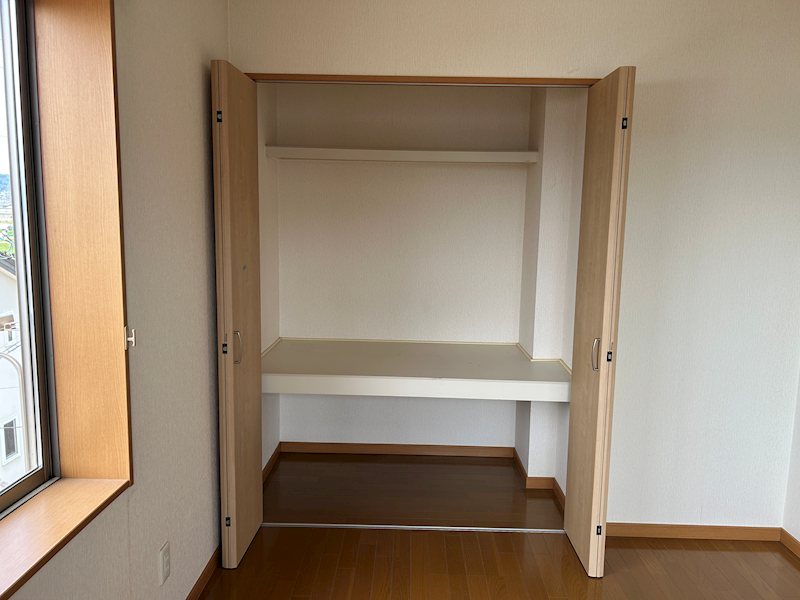 ヴィラージュ山辺Bの内装写真