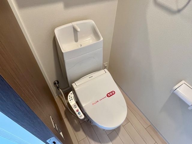 仮)日野市落川アパート新築工事のトイレ写真
