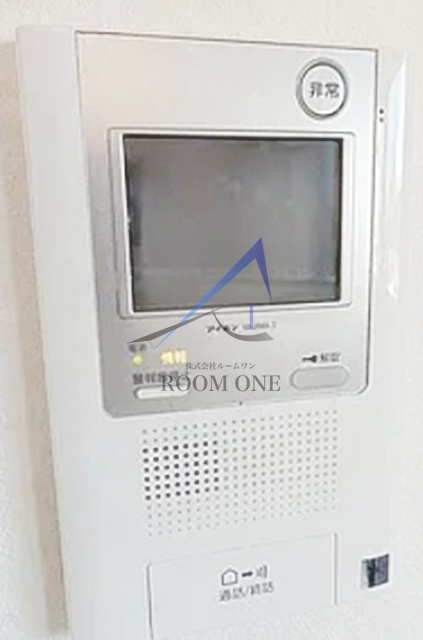 セキュリティ　モニター付きインターホンです。