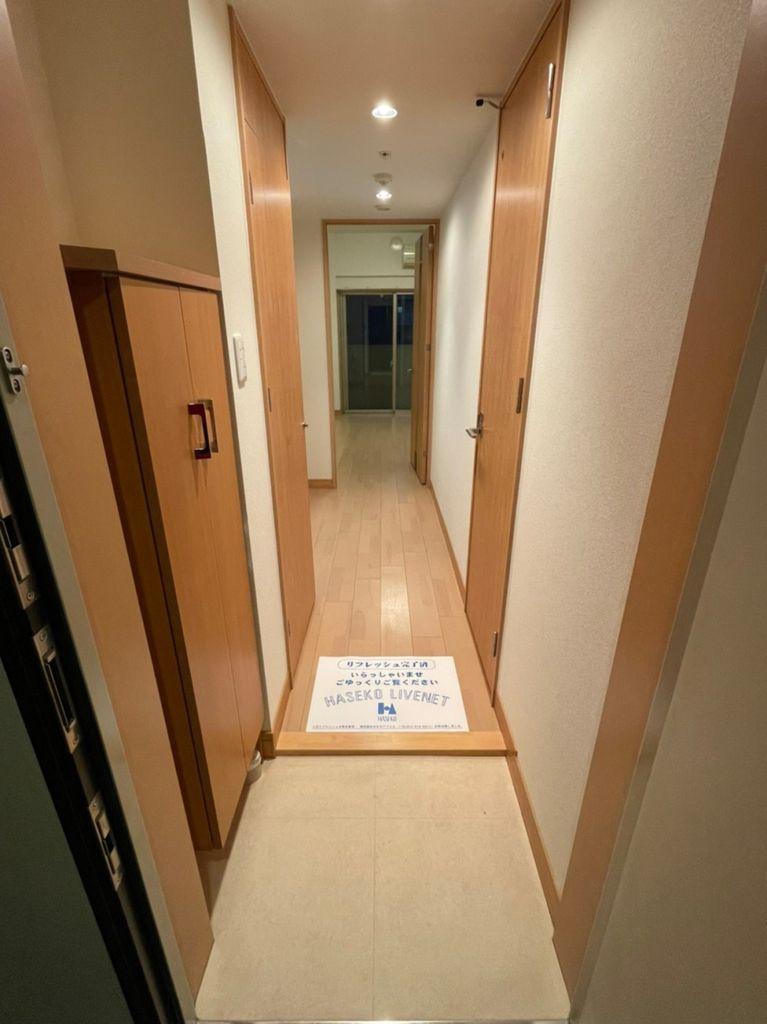 地下鉄桜通線 久屋大通駅 徒歩7分 15階建 築19年の玄関写真