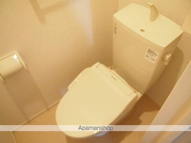 ＪＲ飯田線 伊那松島駅 徒歩13分 2階建 築11年のトイレ写真