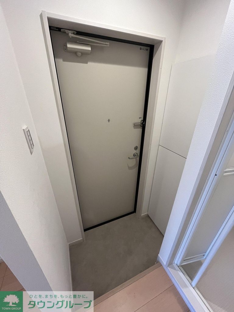 玄関　設備