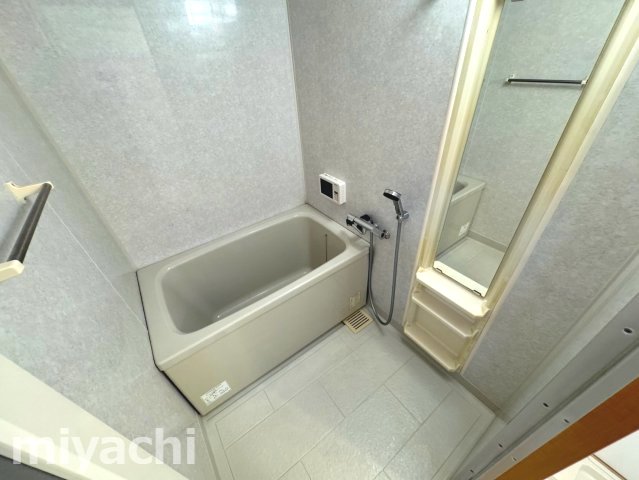グランシティFukushimaの風呂写真
