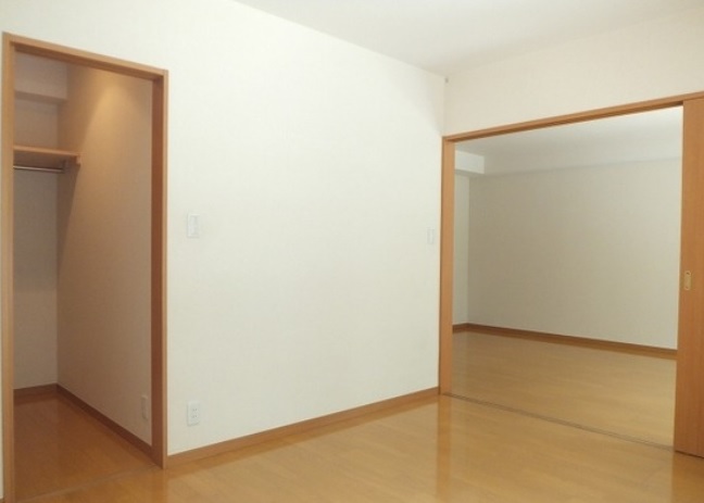 その他　洋室7帖