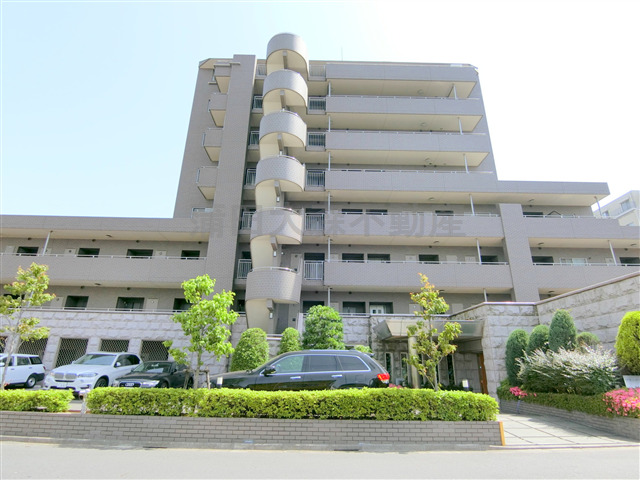 建物外観　2005年9月築　SRC鉄骨鉄筋コンクリート造地上8階建て総