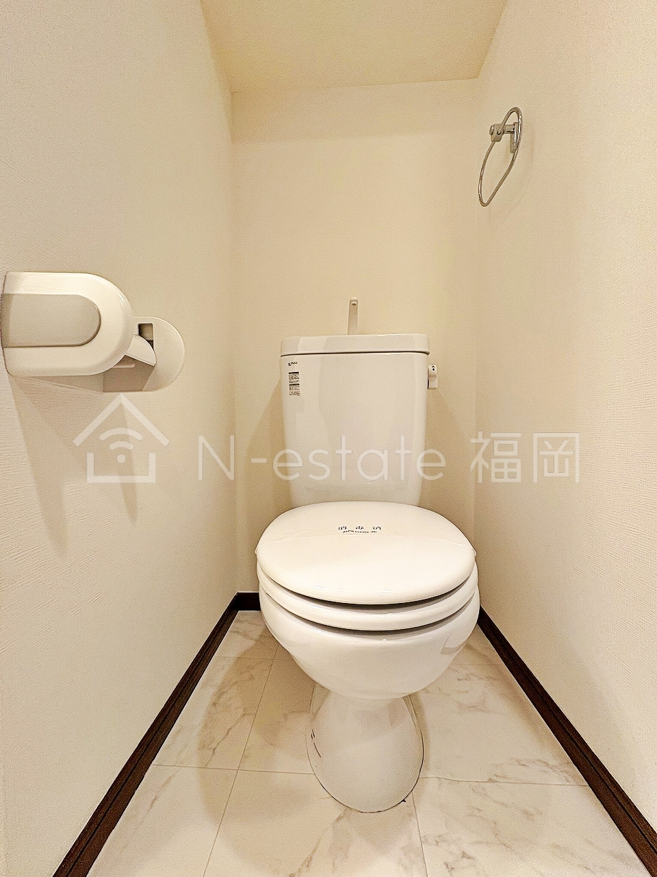 地下鉄空港線 室見駅 徒歩7分 11階建 築18年のトイレ写真