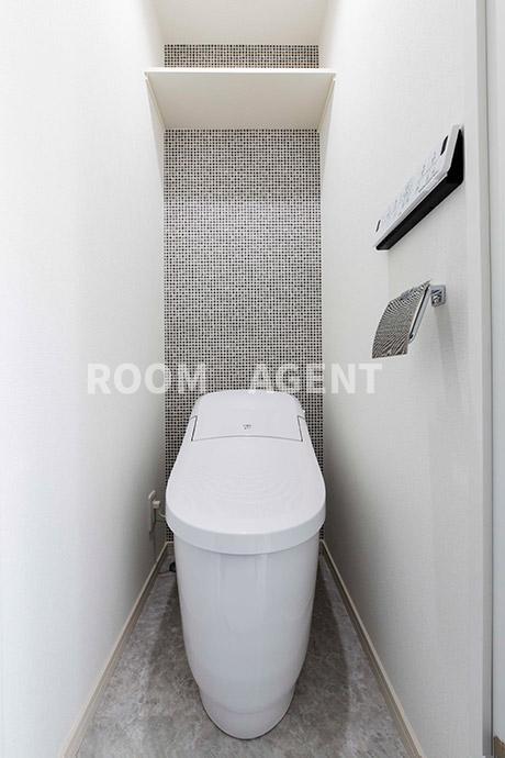 ＪＲ常磐線 北千住駅 徒歩6分 2階建 築8年のトイレ写真