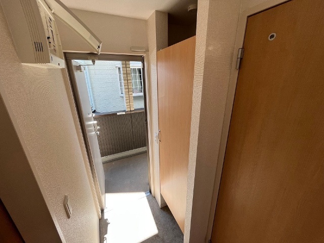 ラルーチェ城山の玄関写真