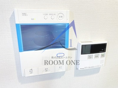 セキュリティ　モニター付きインターホンです。