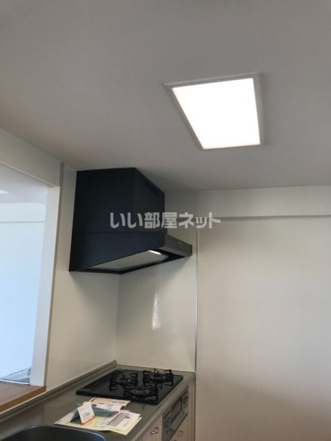東葉高速鉄道 八千代緑が丘駅 徒歩10分 10階建 築21年のキッチン写真