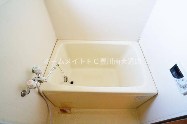 バス・シャワールーム　同型別部屋写真