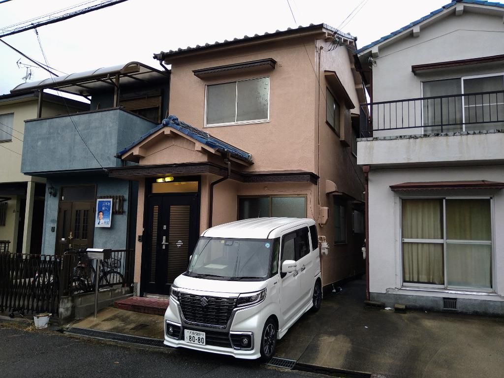 招提南町1丁目10-11 テラスハウス