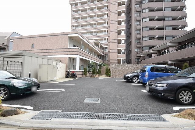 駐車場　敷地内駐車場です