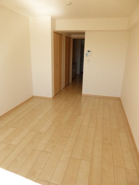 その他部屋・スペース　★人気の薄茶色のフローリング★