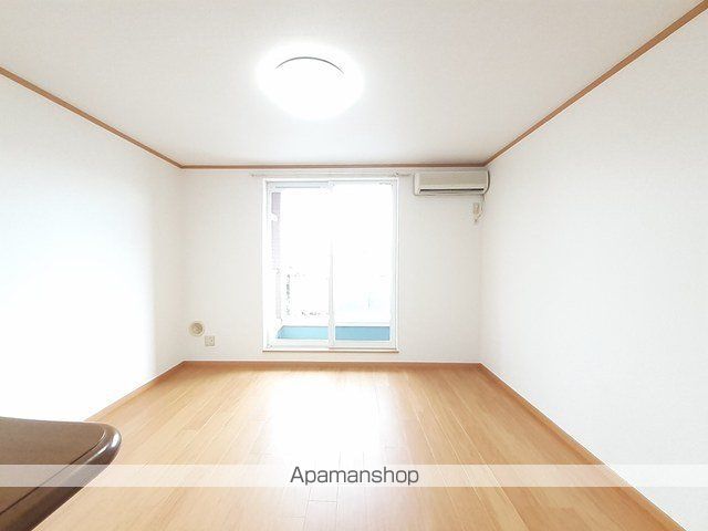 アンシャンテの居間写真