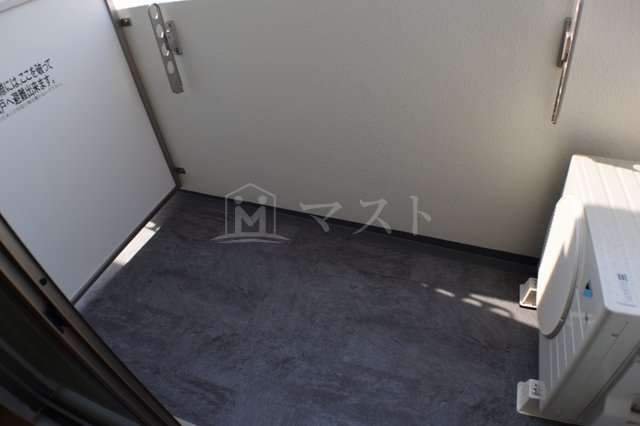 ラシュレエグゼ難波西の内装写真