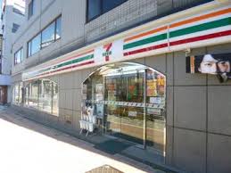 コンビニ　セブンイレブン 池袋3丁目店（コンビニ）まで226m