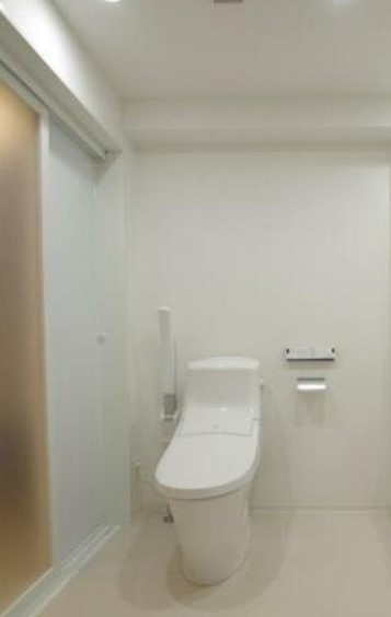 西武新宿線 沼袋駅 徒歩9分 3階建 築9年のトイレ写真
