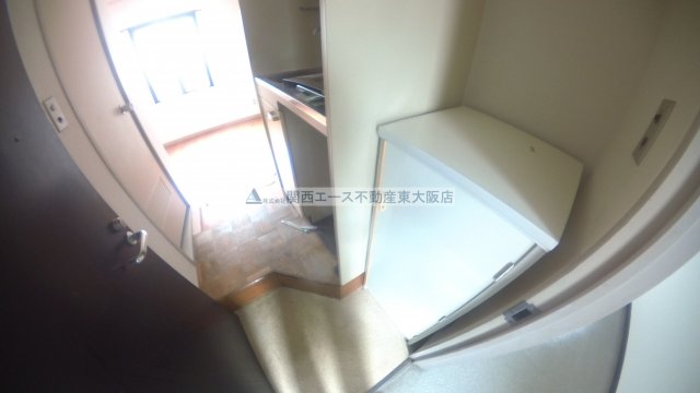 新星本社ビルの玄関写真