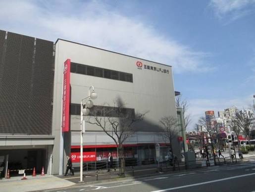銀行　三菱UFJ銀行大井支店（銀行）まで432m